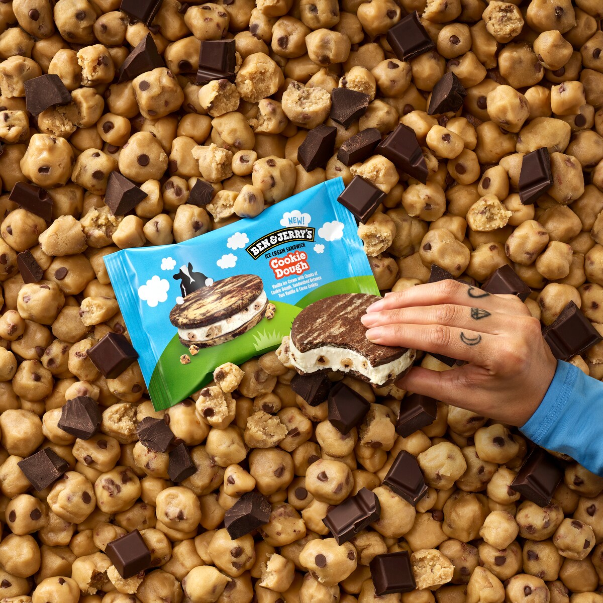 Cookie Dough Sandwich - Single 4 / 4
